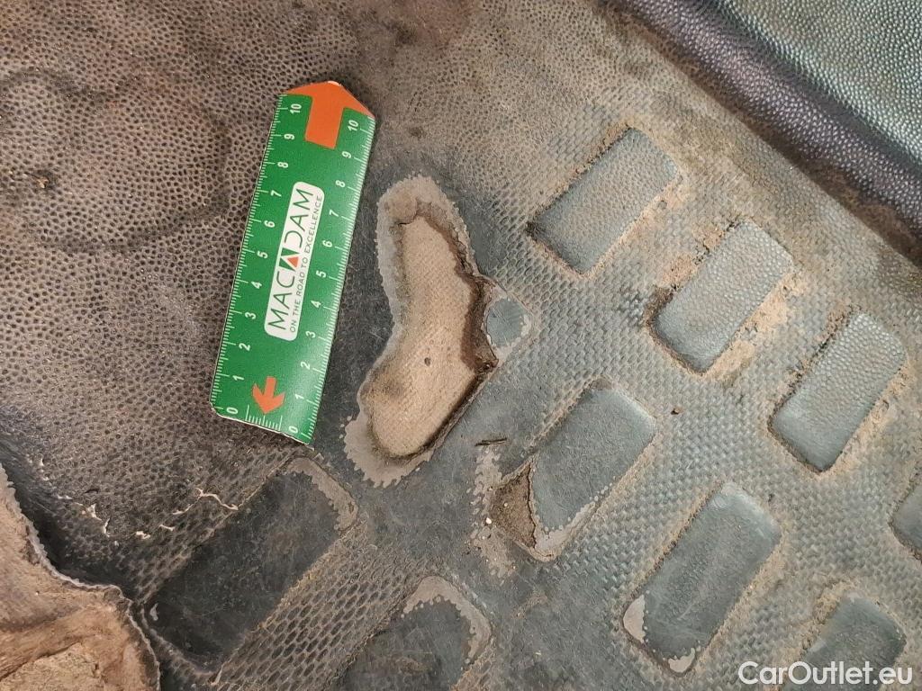  Citroen  Jumpy  Fourgon Club M 1.6 BlueHDi 95CV BVM5 E6 #12