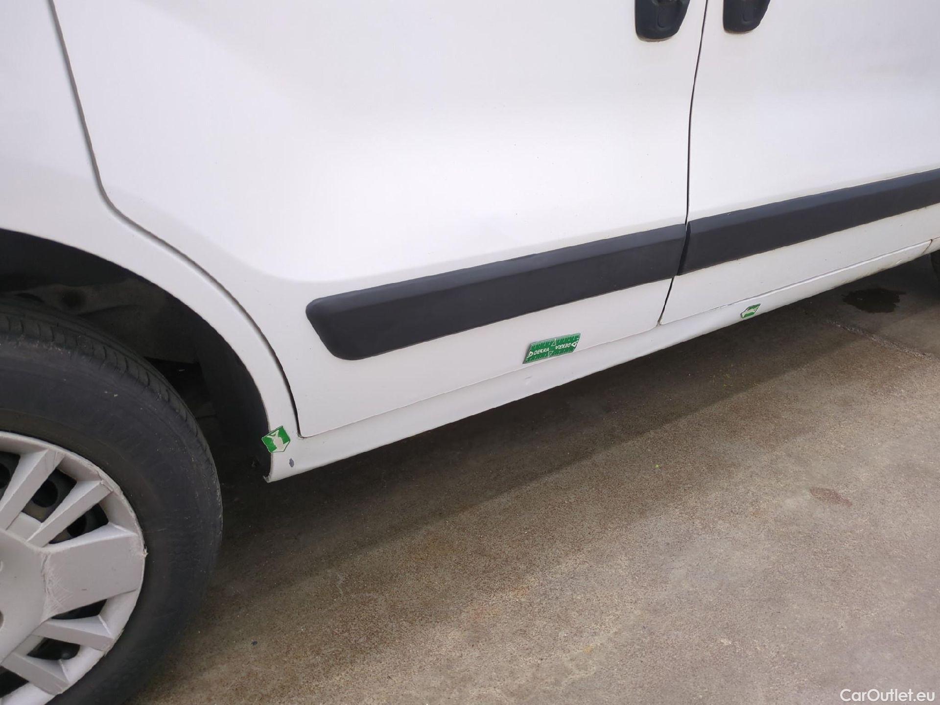  Fiat  Fiorino FIAT  VU 4p Fourgonnette 1.3 Multijet 80 class II Pack Pro Nav #54