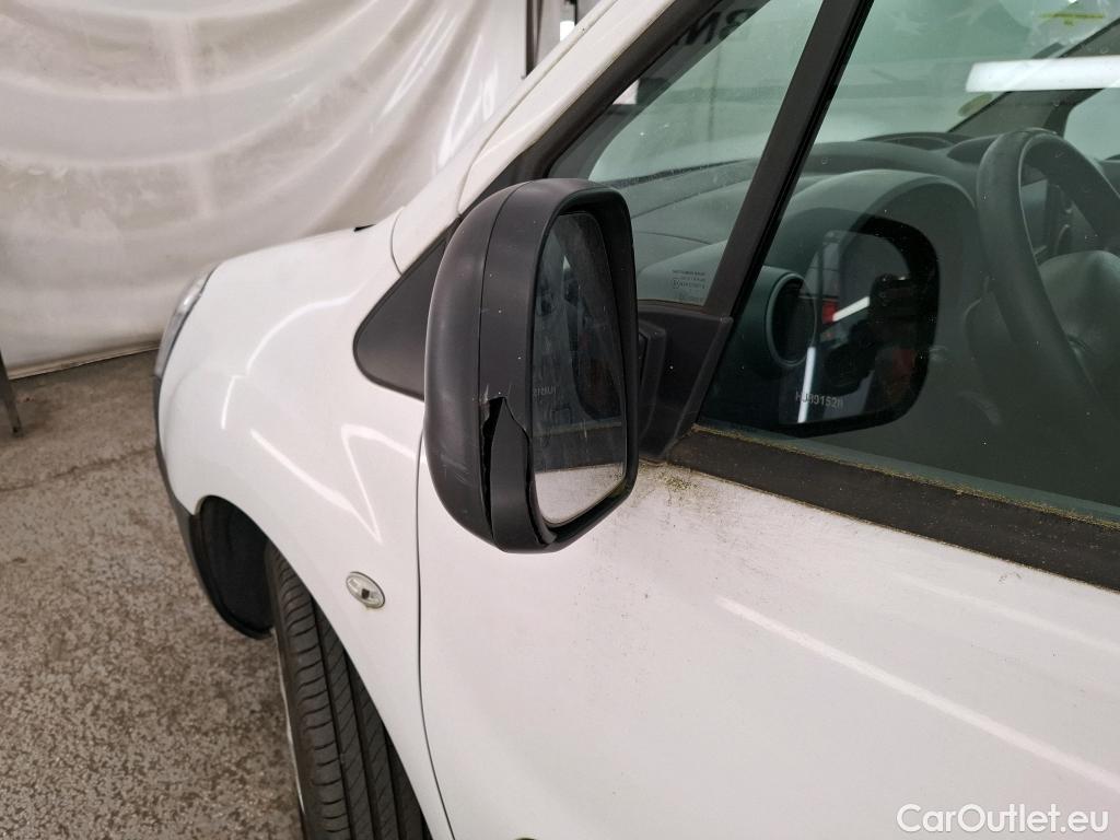 Peugeot  Partner  L1 Premium Pack 1.6 HDi 75CV BVM5 E6 #4