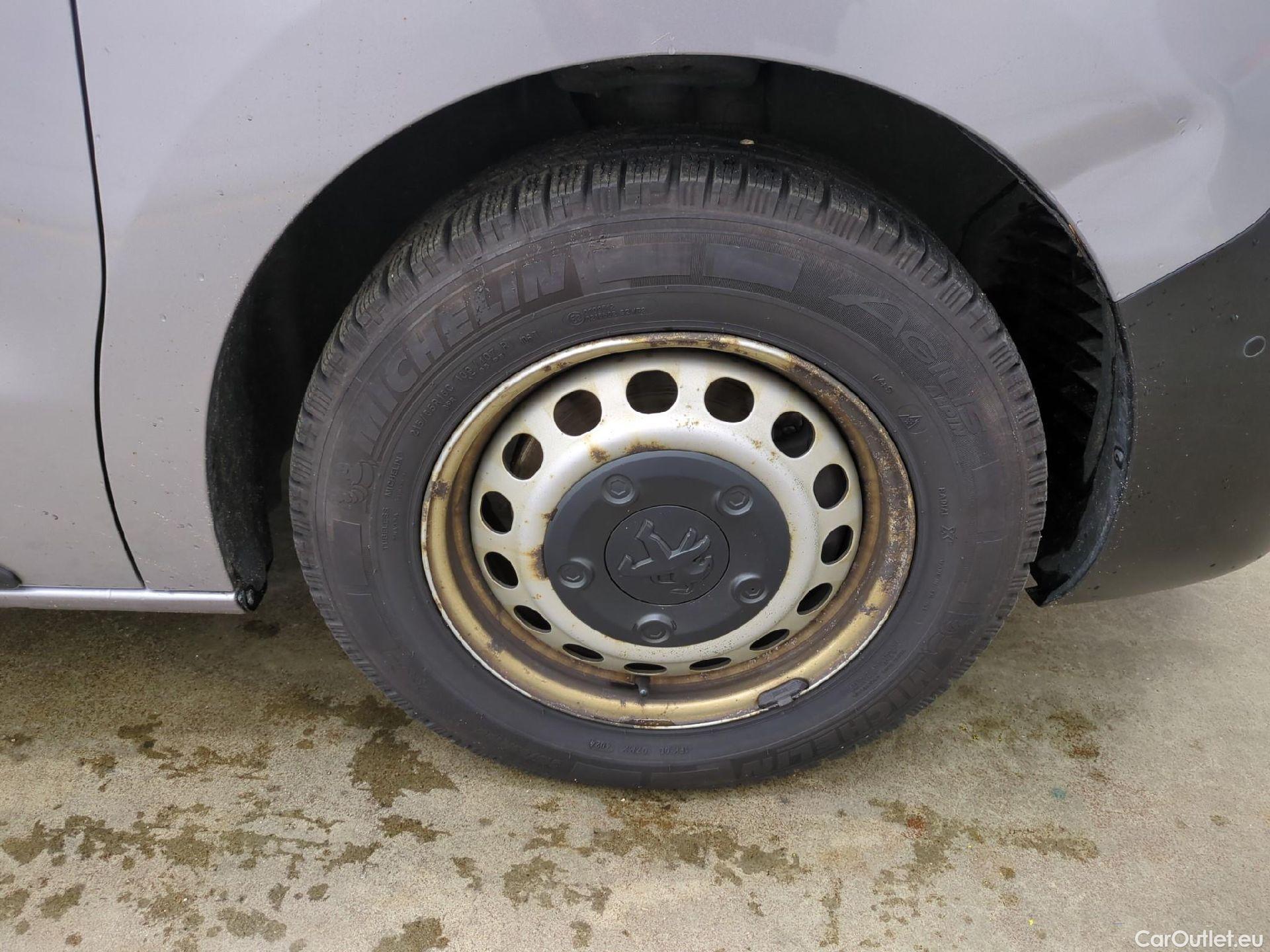  Peugeot  Expert  Fourgon Asphalt L2 2.0 HDi 150CV BVM6 E6d #11