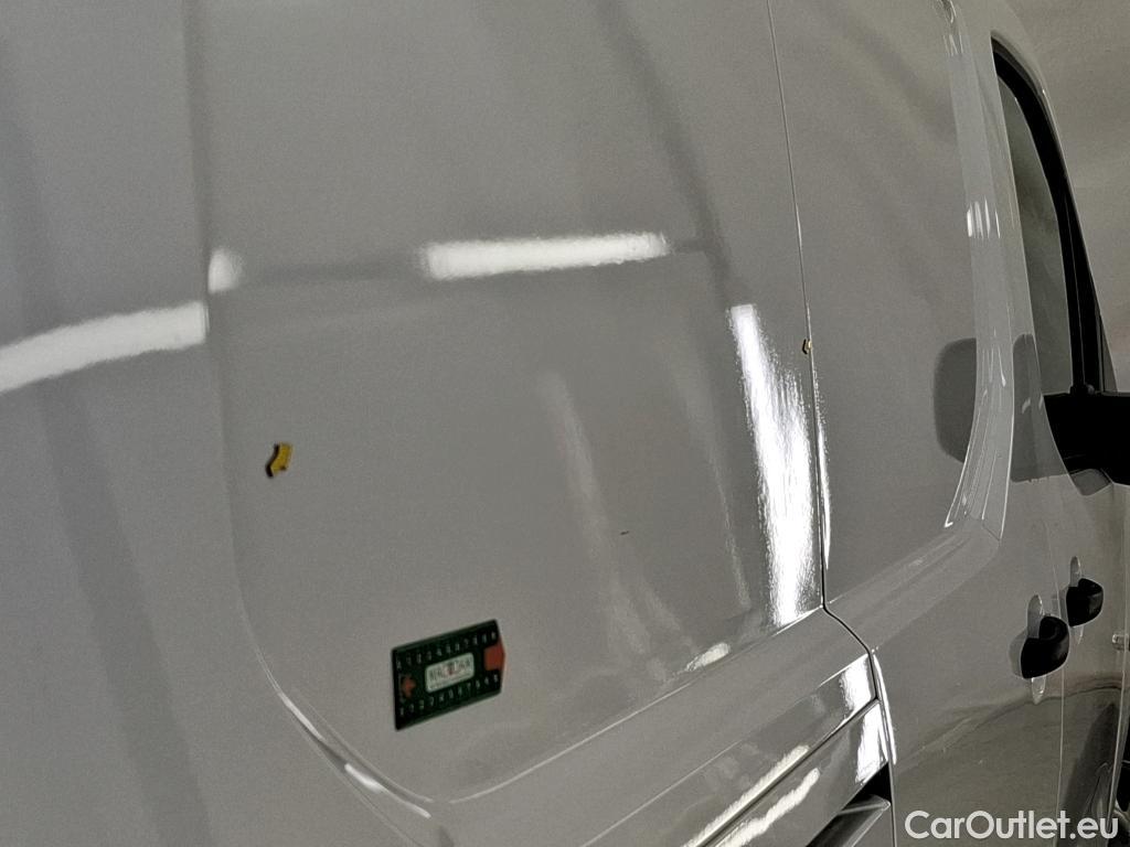  Peugeot  Partner  Asphalt L2 1.5 HDi 130CV BVM6 E6dT #4