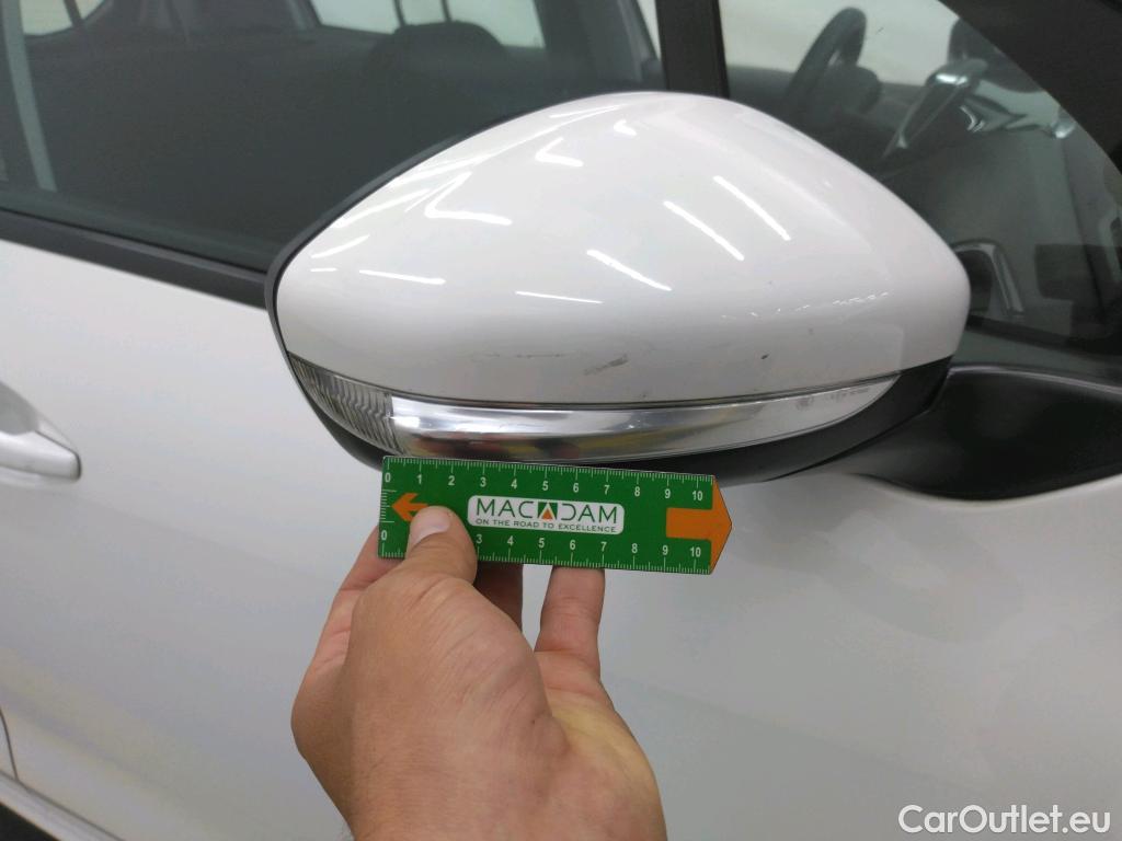  Peugeot  208  Affaire Premium Pack 1.5 HDi 100CV BVM5 E6dT #40