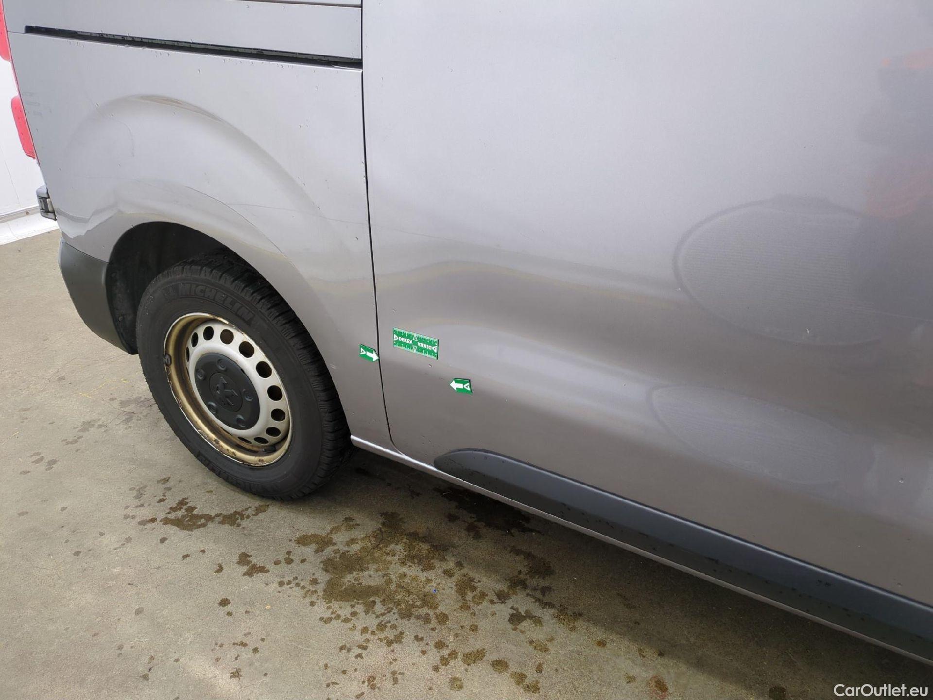  Peugeot  Expert  Fourgon Asphalt L2 2.0 HDi 150CV BVM6 E6d #33
