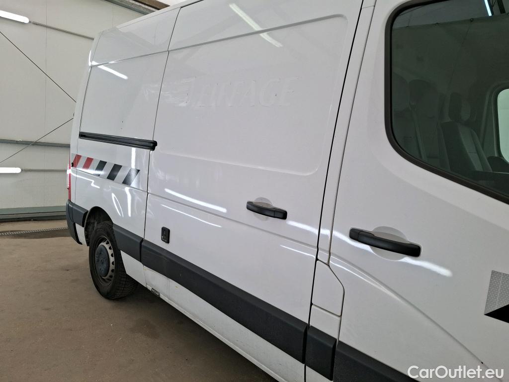  Renault  Master  Fourgon L2H2 3 5 Grand Confort dCi 135CV BVM6 E6dT #1