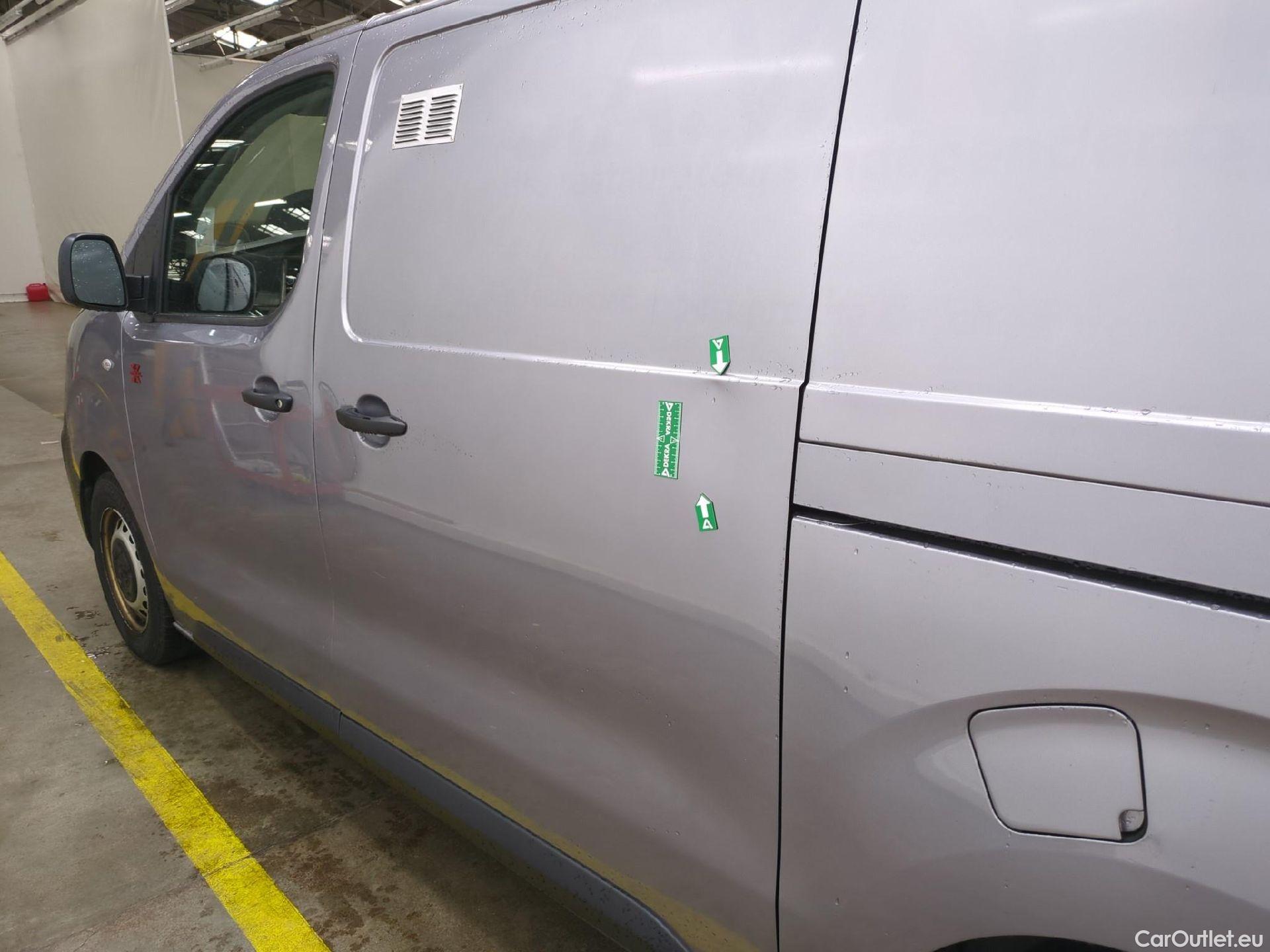  Peugeot  Expert  Fourgon Asphalt L2 2.0 HDi 150CV BVM6 E6d #18