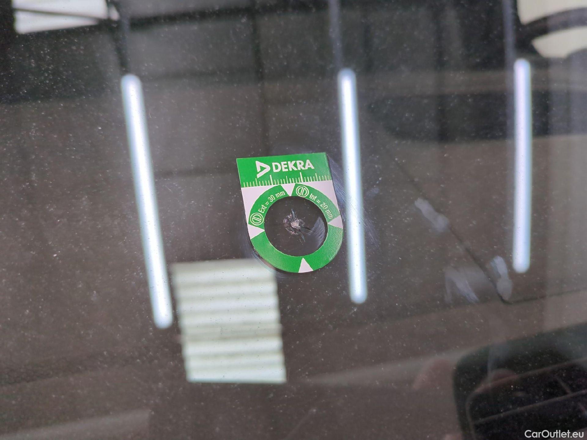  Peugeot  Expert  Fourgon Asphalt L2 2.0 HDi 150CV BVM6 E6d #34
