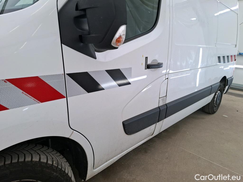  Renault  Master  Fourgon L2H2 3 5 Grand Confort dCi 135CV BVM6 E6dT #18