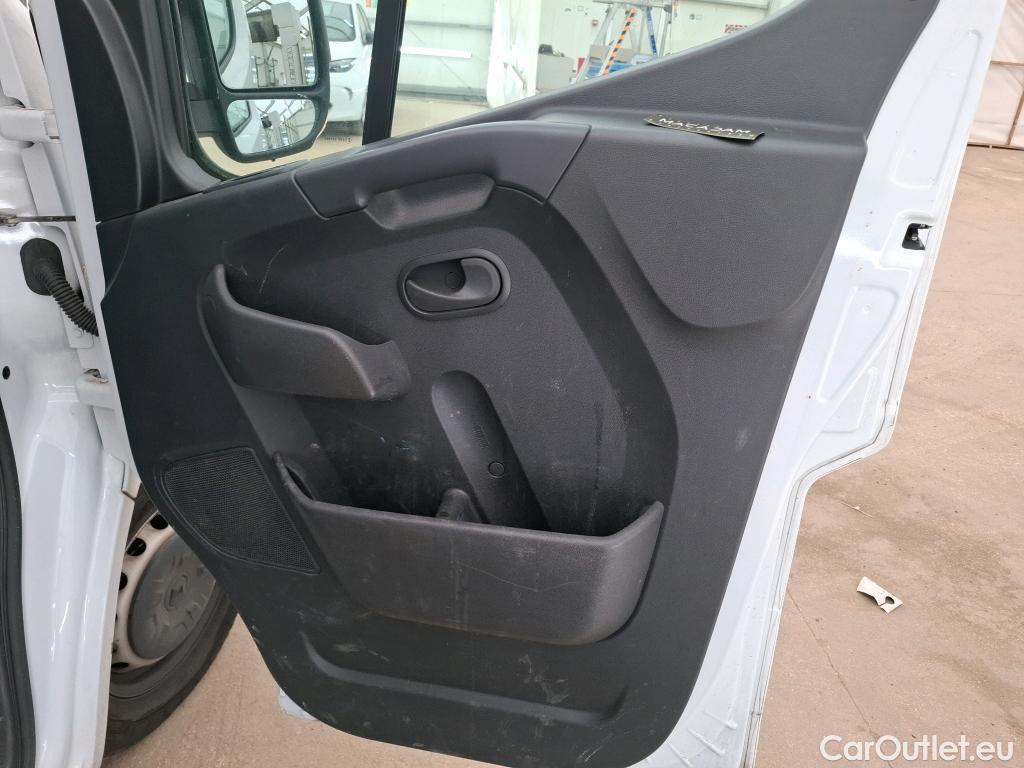  Renault  Master  Fourgon L2H2 3 5 Grand Confort dCi 135CV BVM6 E6dT #15