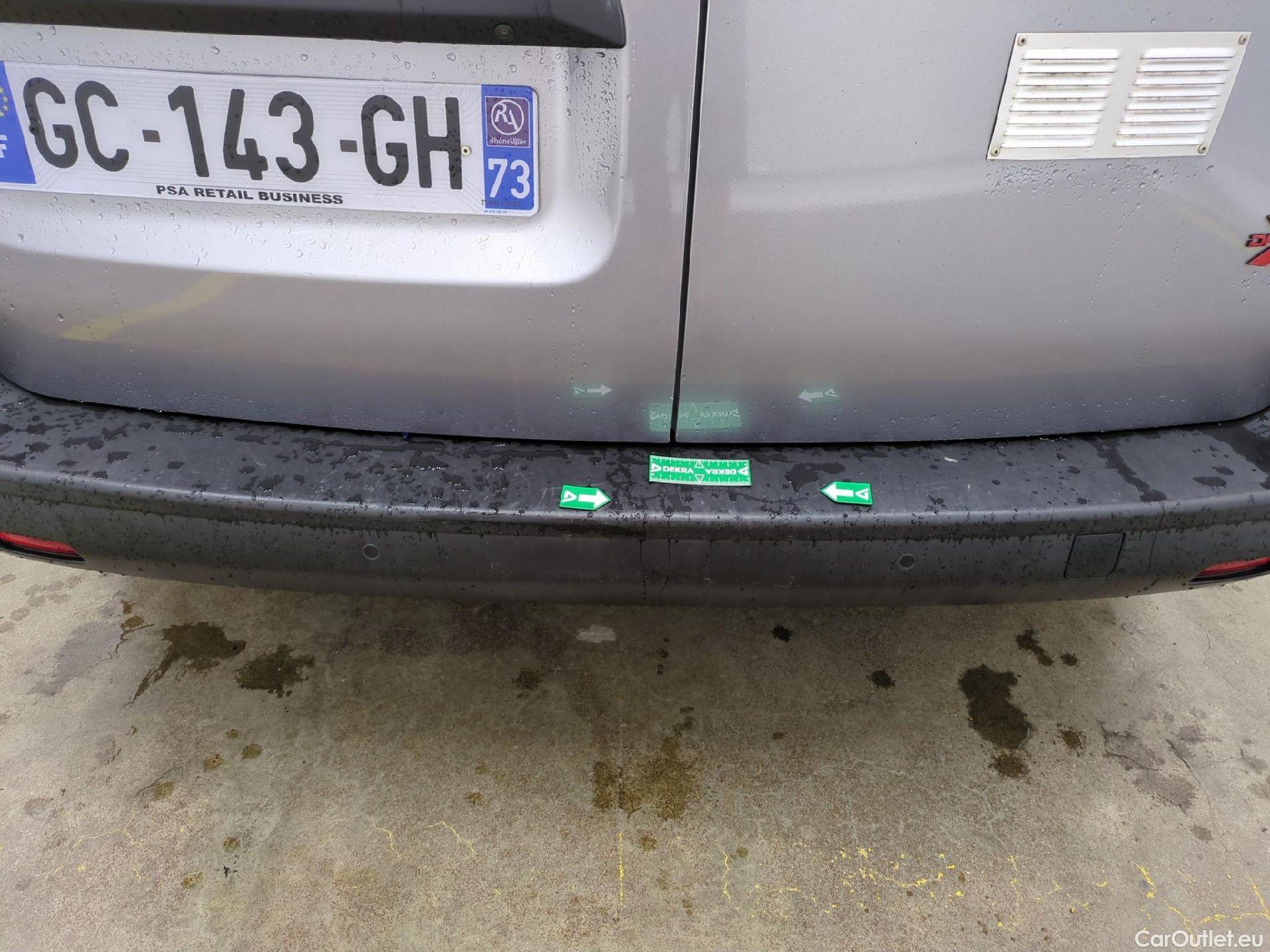  Peugeot  Expert  Fourgon Asphalt L2 2.0 HDi 150CV BVM6 E6d #27