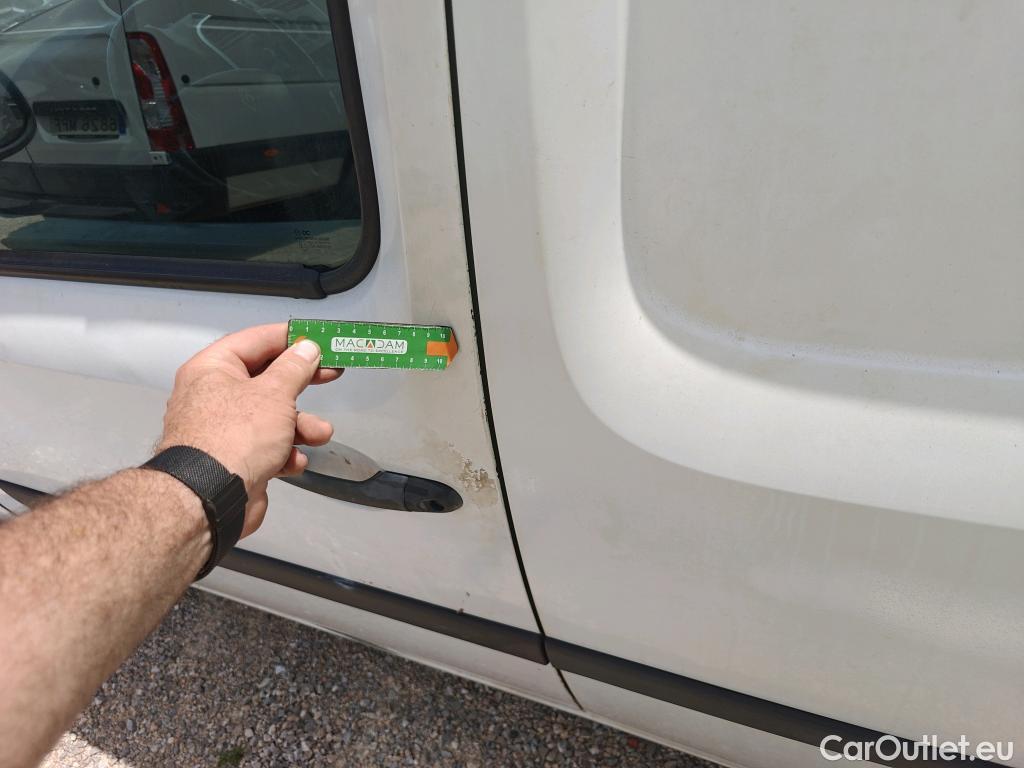  Renault  Kangoo  II Furgón Professional 1.5 dCi 75CV E5 #35