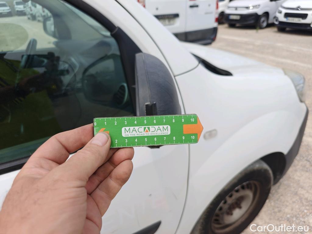  Renault  Kangoo  II Furgón Professional 1.5 dCi 75CV E5 #46