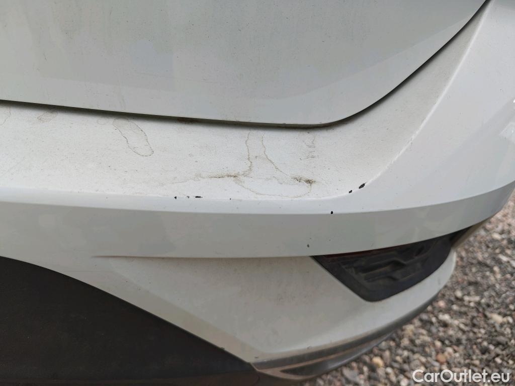  Volkswagen  T-ROC VOLKSWAGEN  / 2017 / 5P / todoterreno Advance 1.0 TSI 85kW (115CV) #28