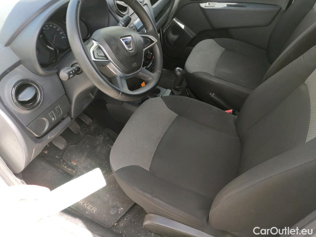  Dacia  Dokker DACIA  / 2013 / 4P / furgón derivado de turismo Essential 1.6 75kW (100CV) GLP #18