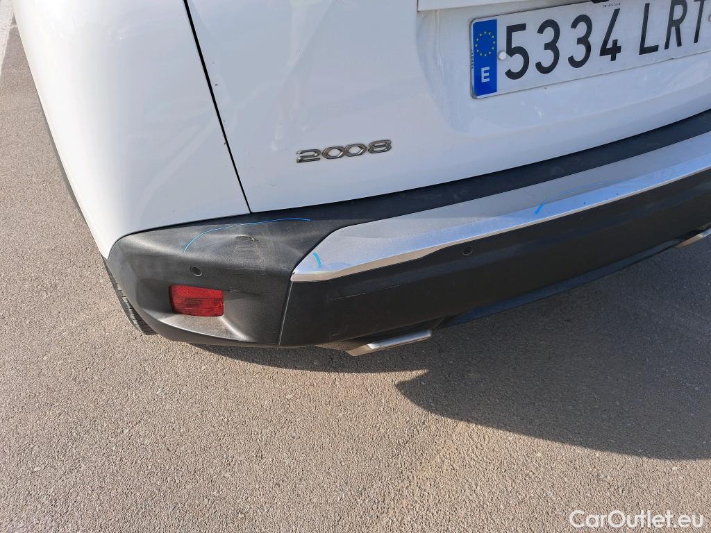  Peugeot  2008  Allure Pack 1.2 PureTech 130CV E6d #11