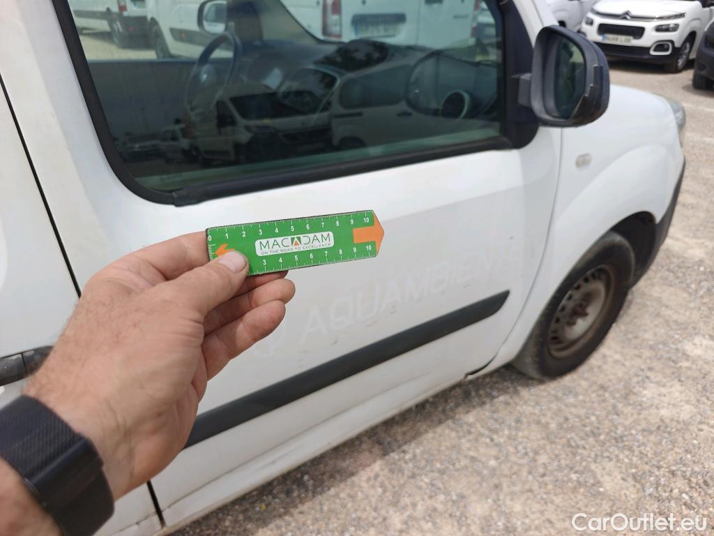  Renault  Kangoo  II Furgón Professional 1.5 dCi 75CV E5 #9
