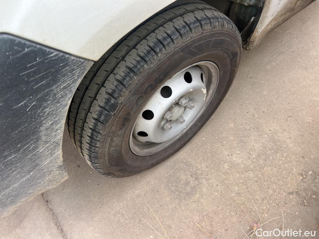  Peugeot  Boxer  Furgón Techo Elevado 333 L2H2 Premium BlueHDi 140 Stop&Start HDi #47