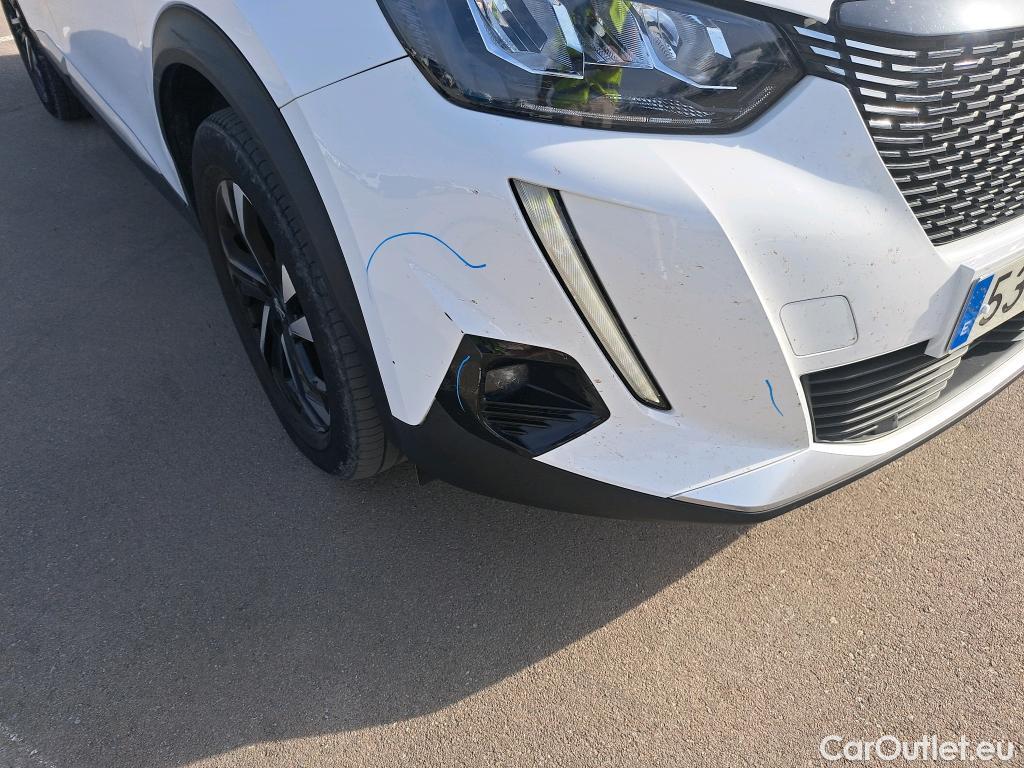  Peugeot  2008  Allure Pack 1.2 PureTech 130CV E6d #29