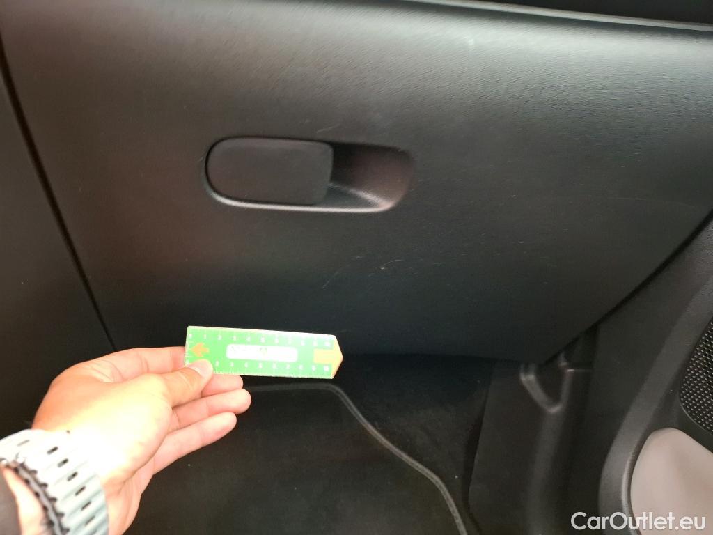  Citroen  C3  Feel Business 1.2 PureTech 80CV BVM5 E6d #8