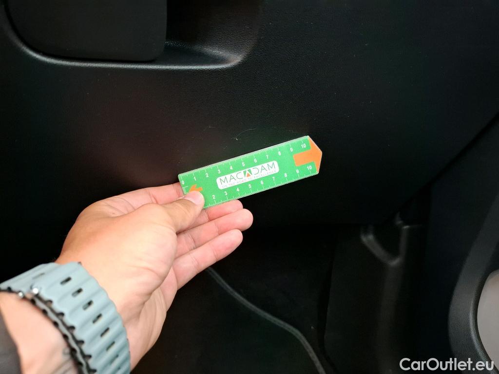  Citroen  C3  Feel Business 1.2 PureTech 80CV BVM5 E6d #9
