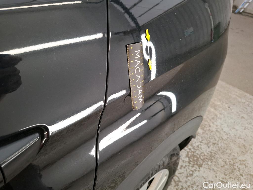  Peugeot  3008  Active Business 1.5 HDi 130CV E6d #4