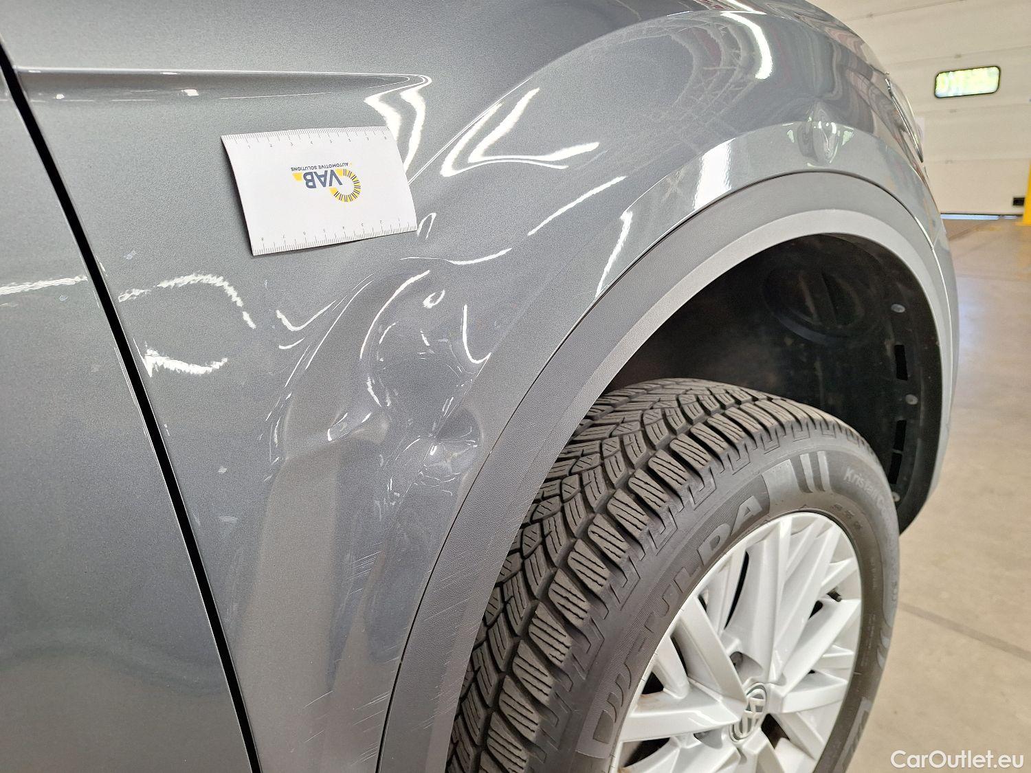  Volkswagen  T-ROC VW,  '17, Volkswagen  1.6 TDI SCR Style 5d #3