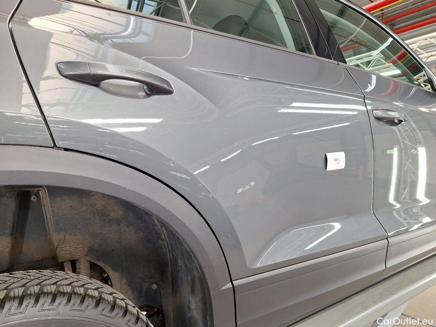 Volkswagen  T-ROC VW,  '17, Volkswagen  1.6 TDI SCR Style 5d #5