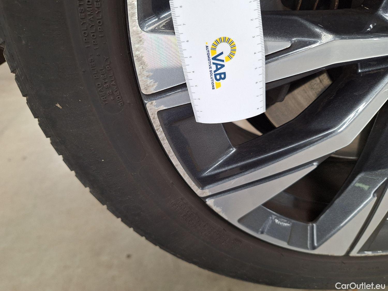  Volvo  V90 Volvo,  Cr.Country FL'20, Volvo  Cross Country B4 D 4x4 Geartr. Cross Cou #22