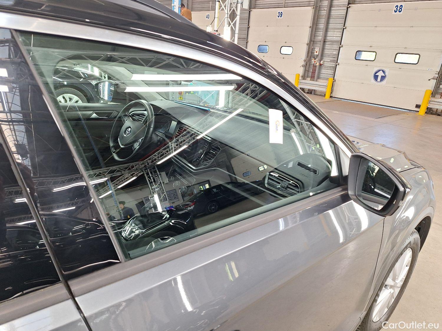  Volkswagen  T-ROC VW,  '17, Volkswagen  1.6 TDI SCR Style 5d #13