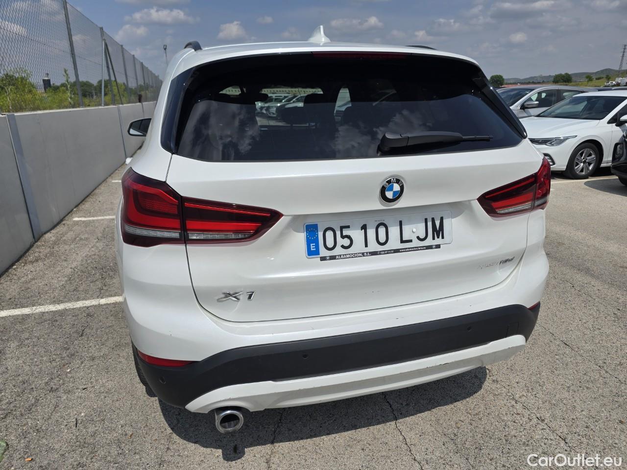  Bmw  X1 BMW  / 2019 / 5P / todoterreno sDrive16d Business #29