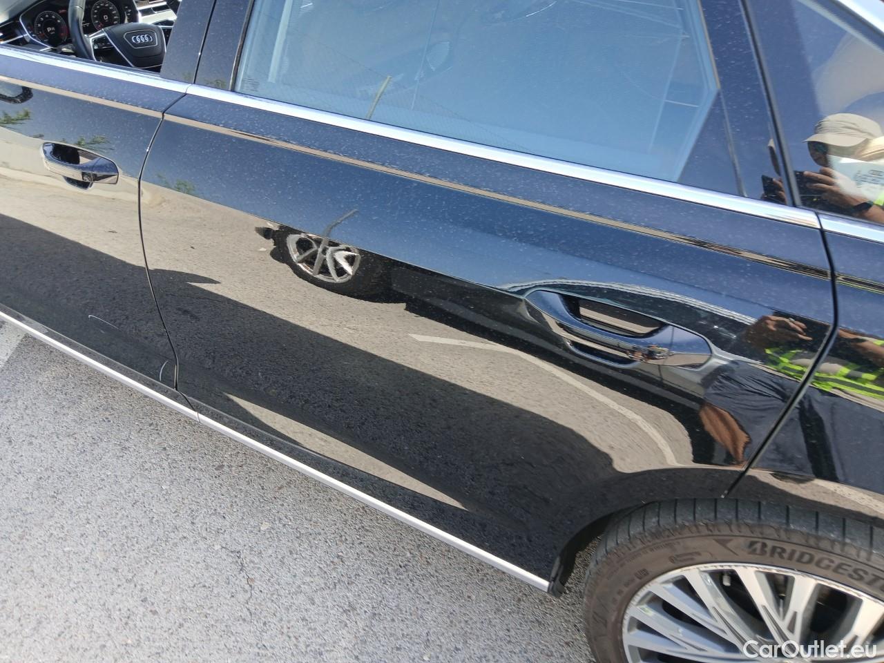  Audi  A8 AUDI  / 2017 / 4P / sedán 55 TFSI 250kW (340CV) quattro tiptronic #15