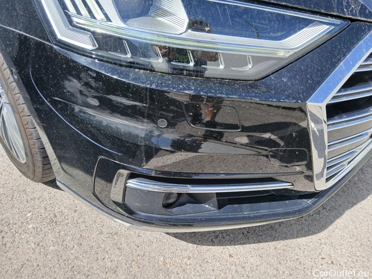  Audi  A8 AUDI  / 2017 / 4P / sedán 55 TFSI 250kW (340CV) quattro tiptronic #4