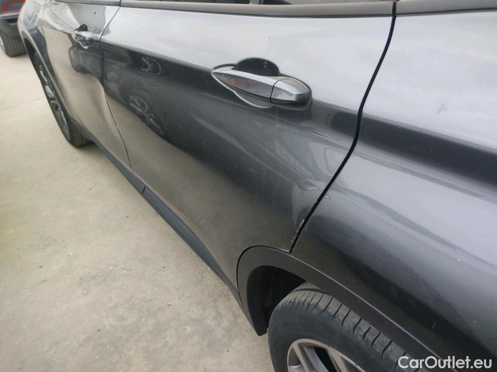  Bmw  X1 Serie  sDrive 18i Advantage 1.5 140CV E6dT #9