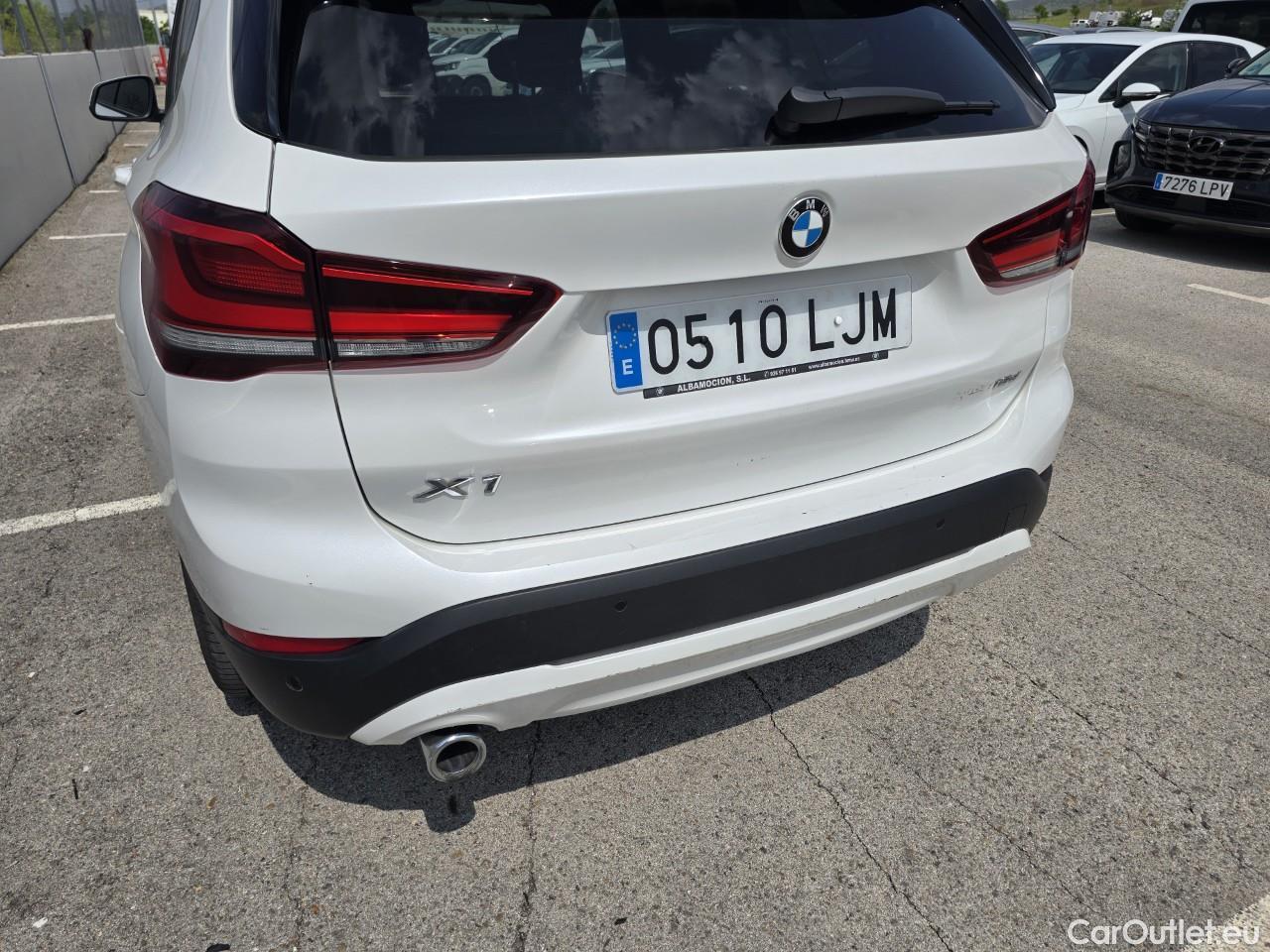  Bmw  X1 BMW  / 2019 / 5P / todoterreno sDrive16d Business #32