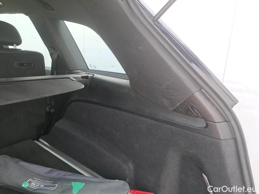  Audi  Q7 AUDI  / 2019 / 5P / todoterreno S line 60 TFSIe 335kW(456CV) quattro tip #15