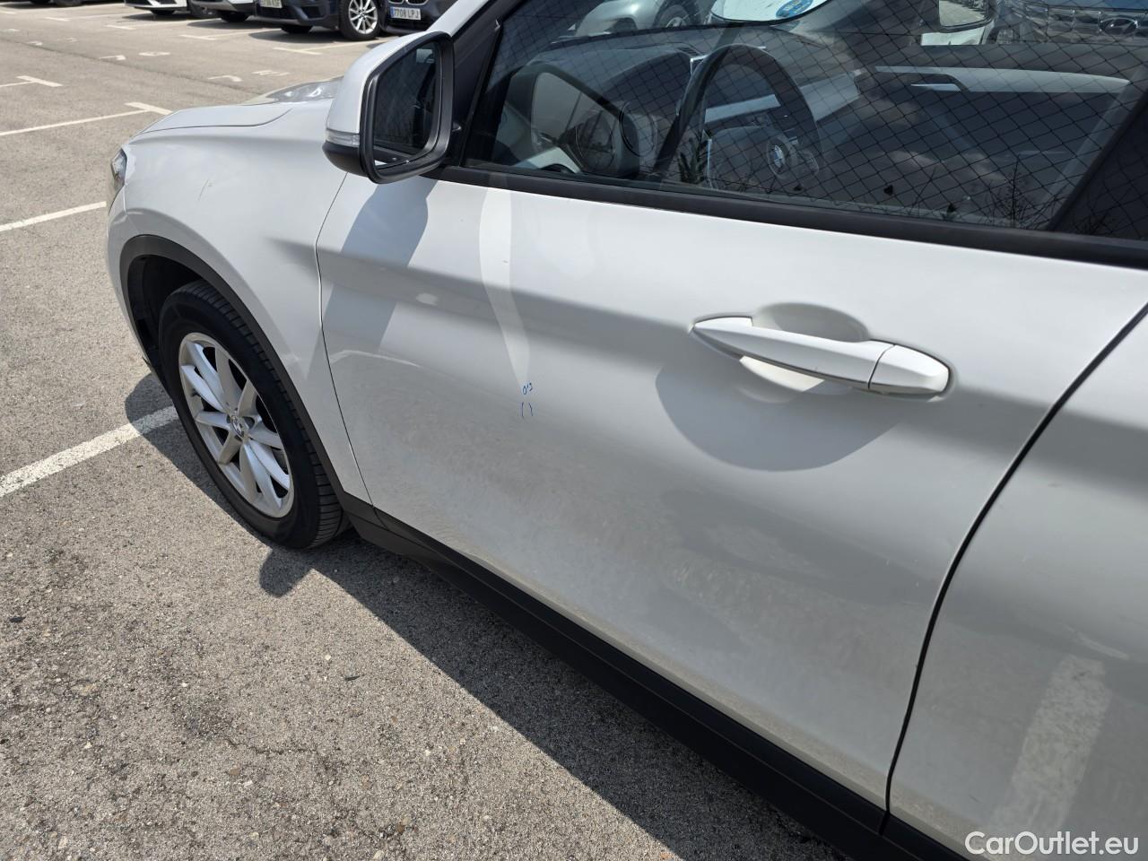 Bmw  X1 BMW  / 2019 / 5P / todoterreno sDrive16d Business #22