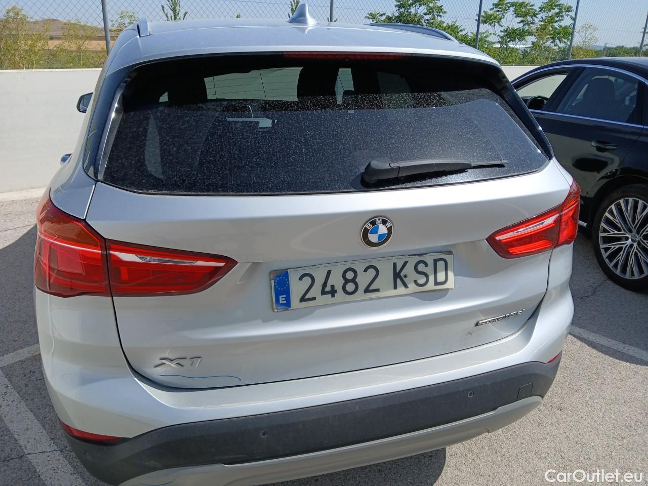  Bmw  X1 BMW  / 2015 / 5P / todoterreno sDrive16d #23