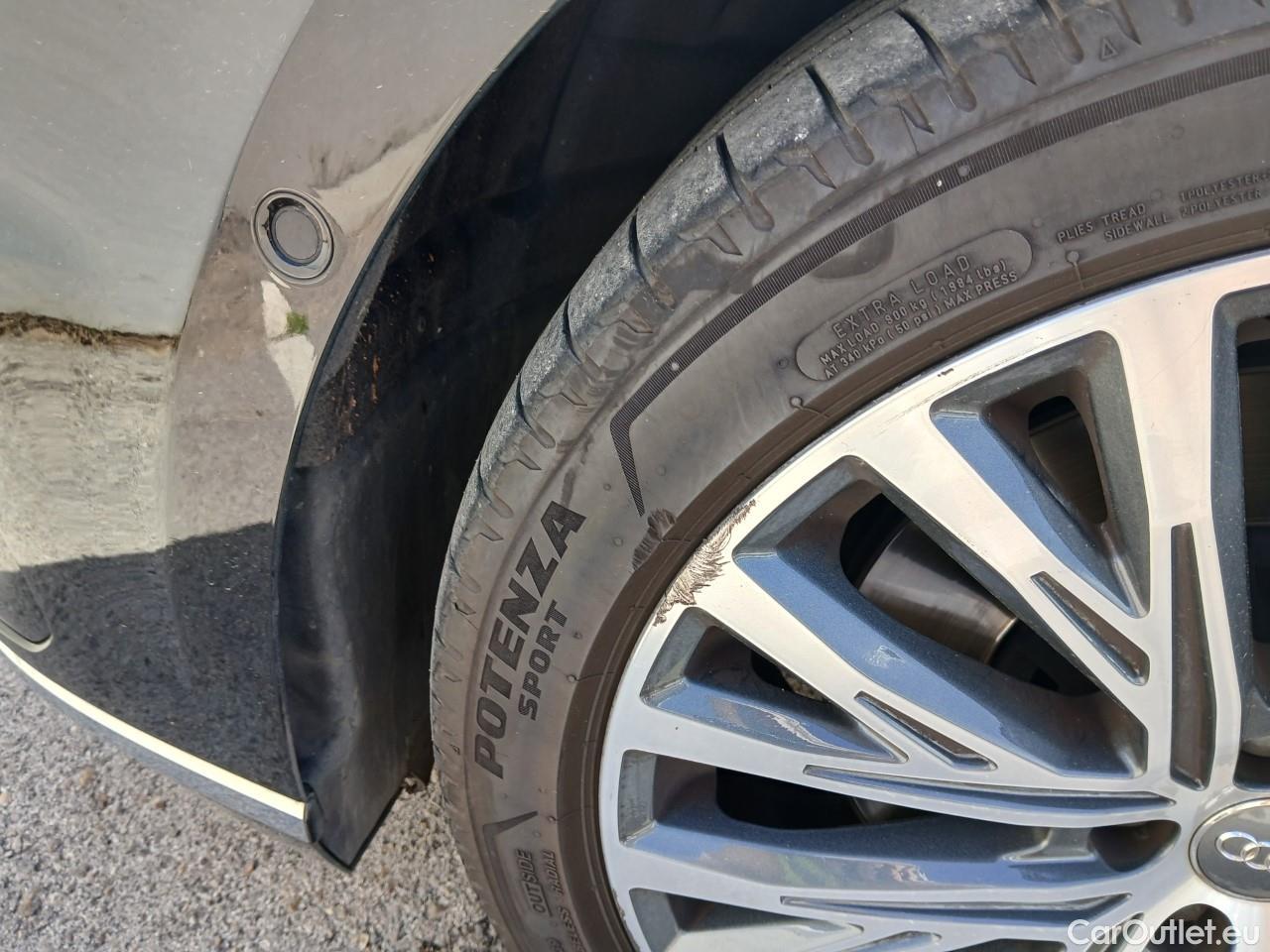  Audi  A8 AUDI  / 2017 / 4P / sedán 55 TFSI 250kW (340CV) quattro tiptronic #9