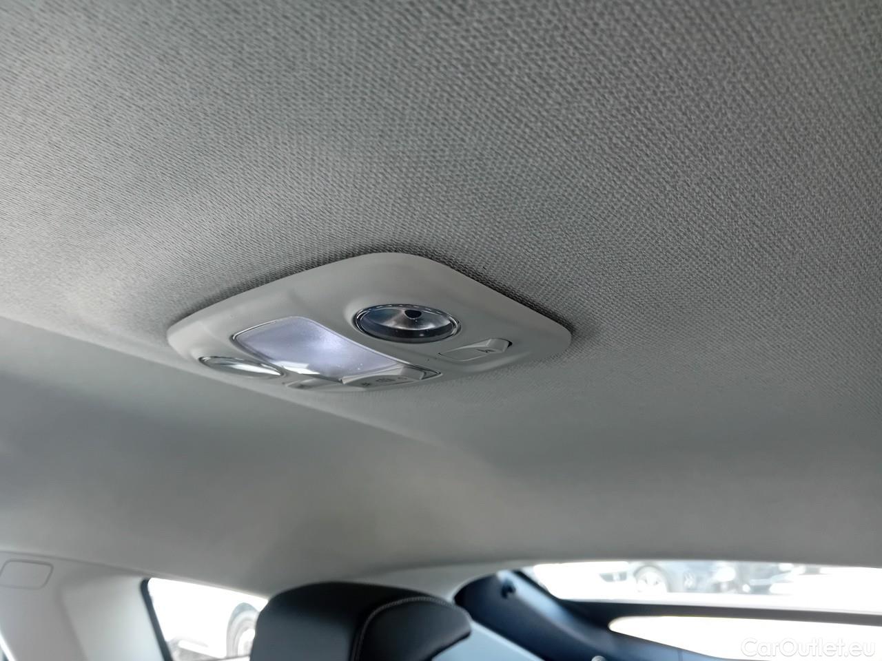  Citroen  C4  Berlina Feel Pack 1.5 BlueHDI 130CV E6d #4