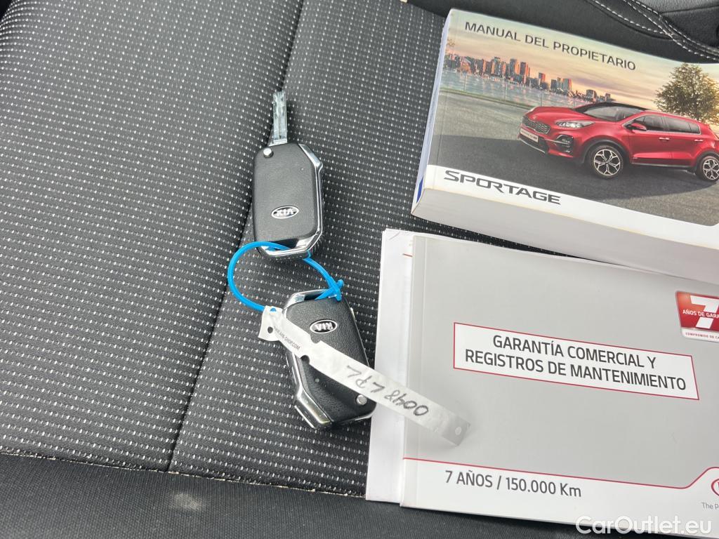  KIA  Sportage KIA  / 2018 / 5P / todoterreno 1.6 MHEV Drive Plus 100kW (136CV) 4x2 #15