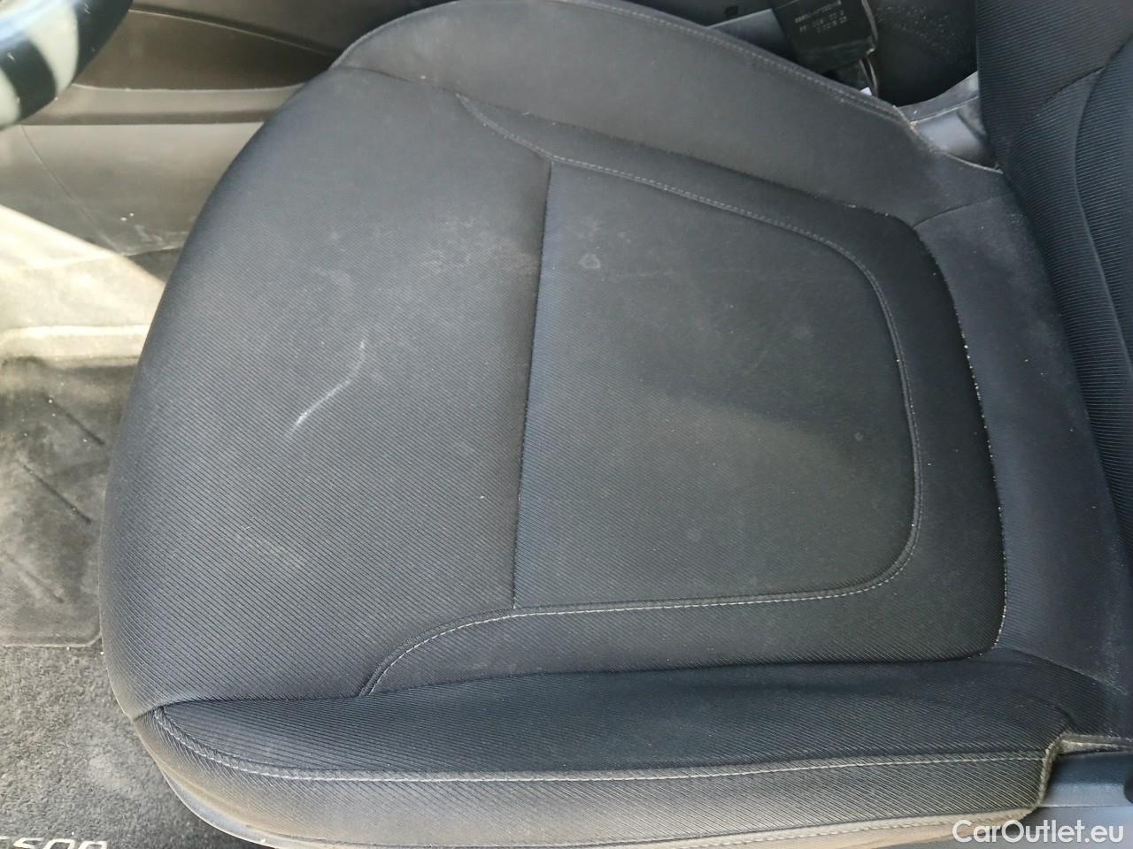  Hyundai  Tucson  Maxx Mild-Hybrid 4WD 1.6 CRDi #4