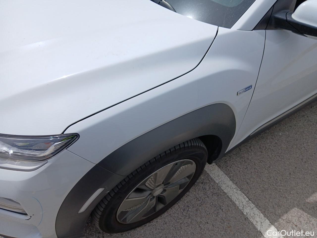  Hyundai  Konna HYUNDAI Kona / 2017 / 5P / todoterreno KONA EV 5P 150kW TECNO #10