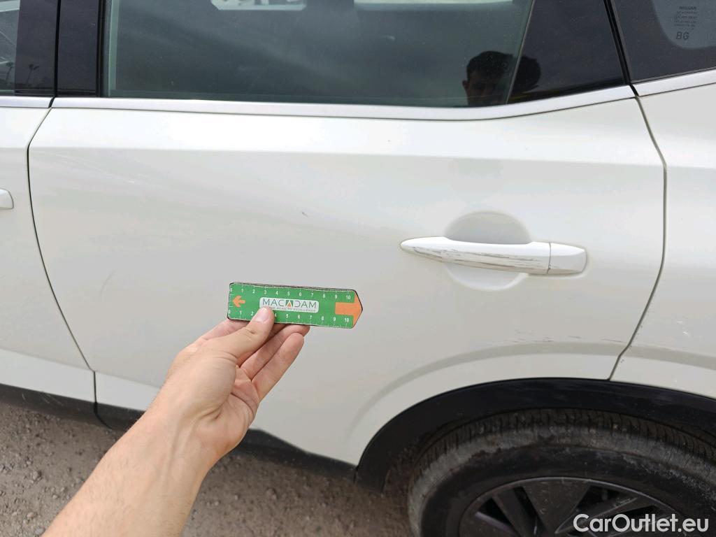  Land Rover  Discovery NISSAN QASHQAI / 2021 / 5P / todoterreno DIG-T 103kW (140CV) mHEV 4x2 Acenta #8