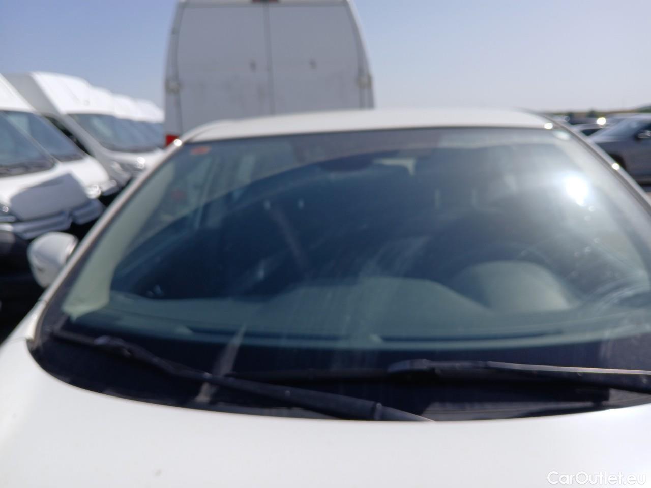  Nissan  Qashqai NISSAN  / 2017 / 5P / todoterreno DIG-T 103 kW (140 CV) E6D ACENTA #8