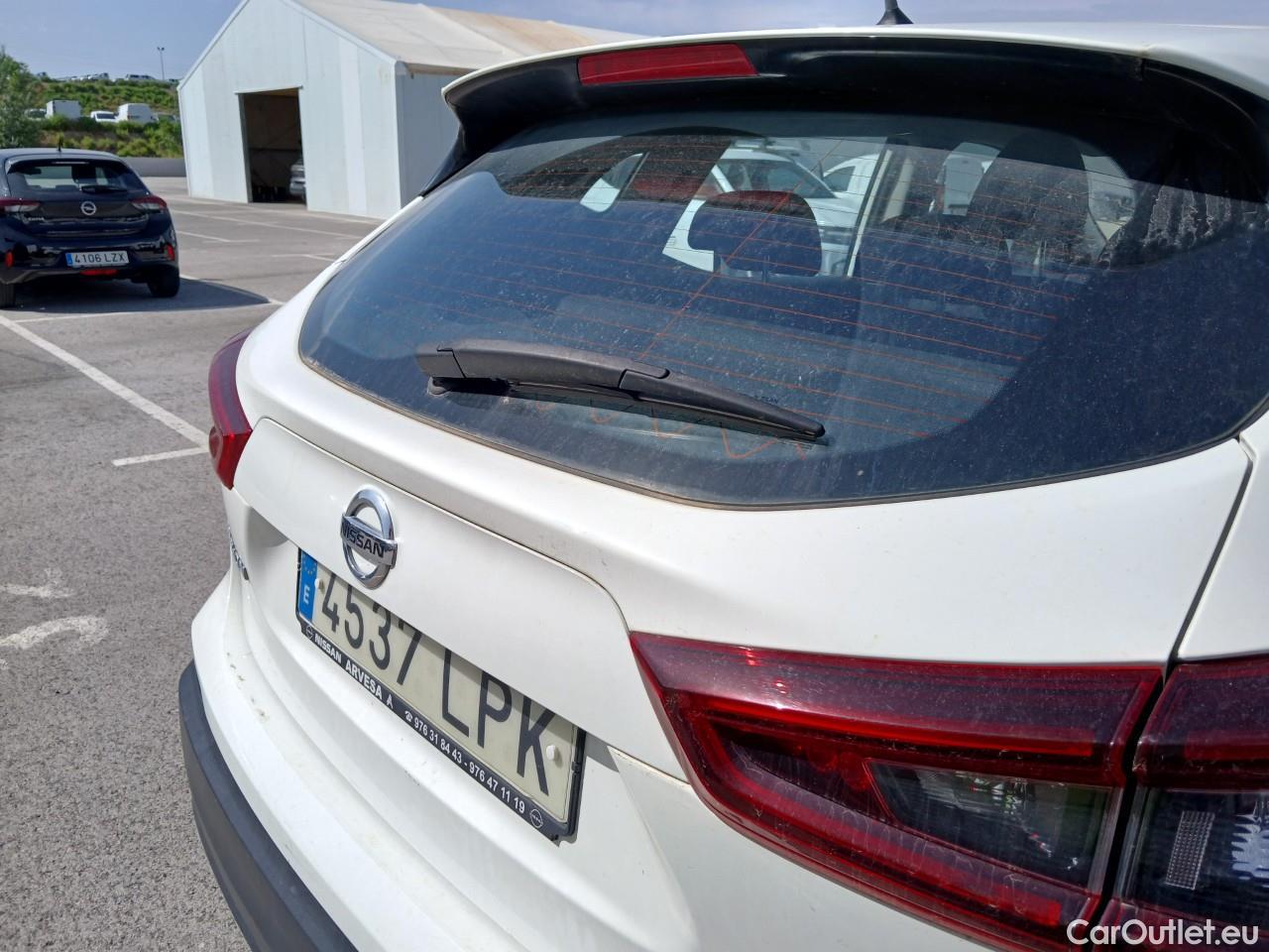  Nissan  Qashqai NISSAN  / 2017 / 5P / todoterreno DIG-T 103 kW (140 CV) E6D ACENTA #19