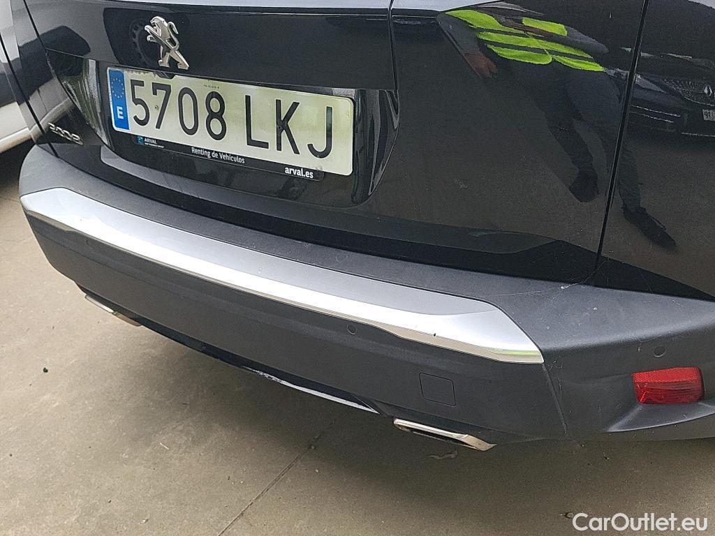  Peugeot  2008  Allure 1.2 PureTech 130CV E6d #33