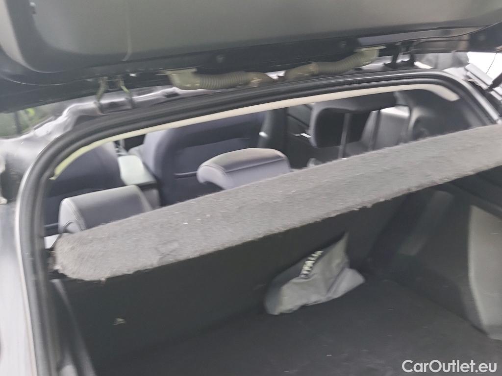  Peugeot  2008  Allure 1.2 PureTech 130CV E6d #13