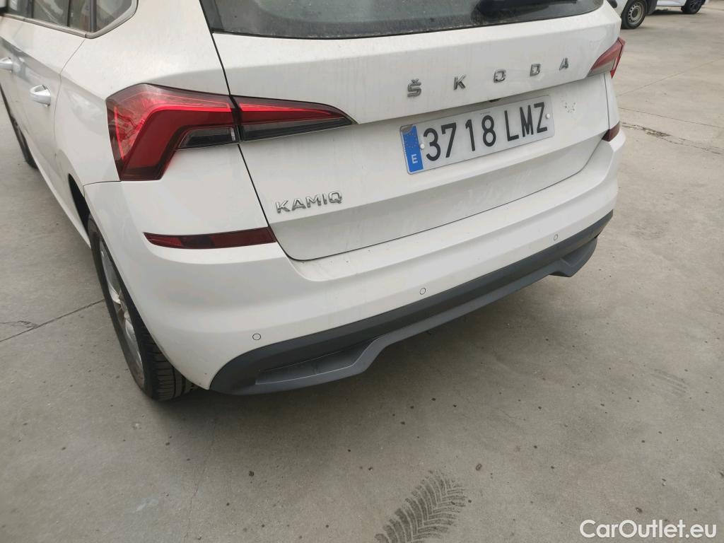  Skoda  KAMIQ SKODA  1.0 TSI 81kW (110CV) DSG Ambition #9