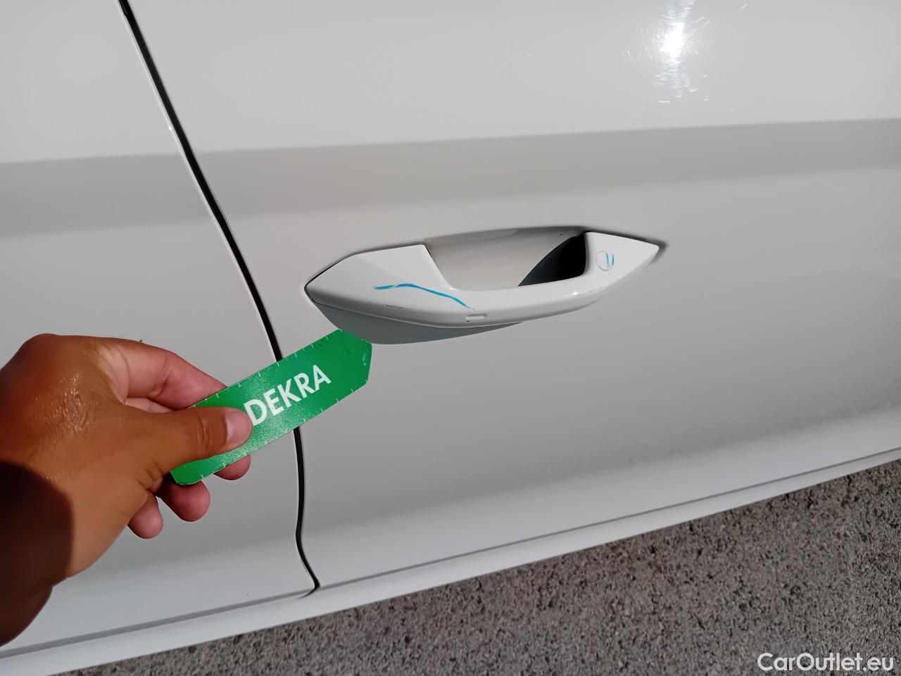  Land Rover  Discovery SKODA Octavia / 2020 / 5P / berlina con portón 2.0 TDI 85kW (115 CV) Manual Ambition #31