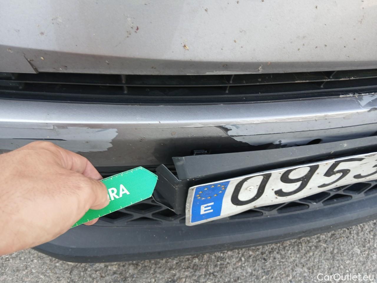  Toyota  C-HR TOYOTA  / 2016 / 5P / todoterreno 1.8 125H Advance (CX) #18