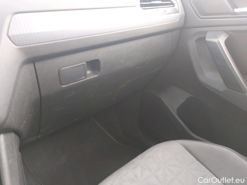  Volkswagen  Tiguan  Life 2.0 TDI 150CV E6d #19